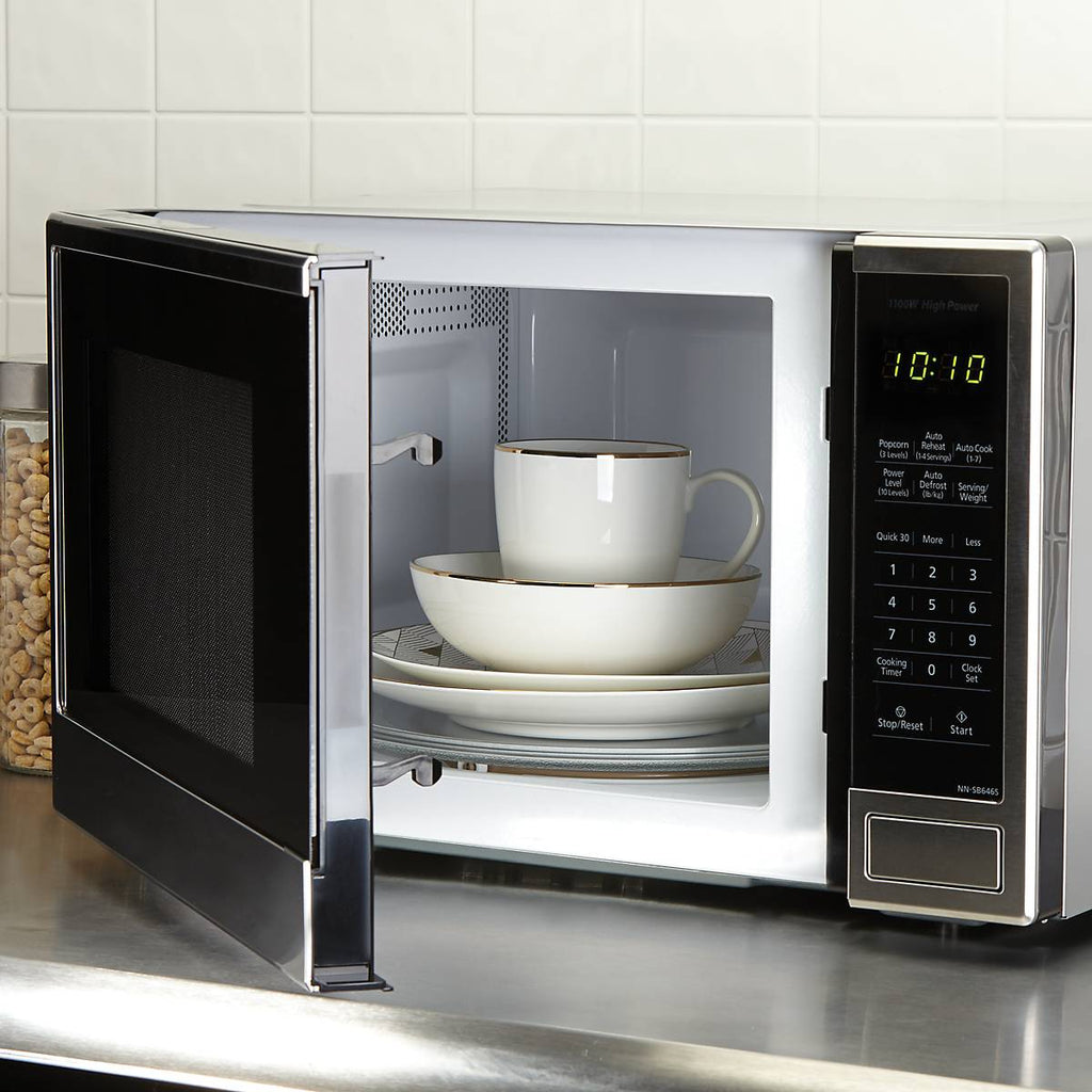 Trianna White 12-Piece Dinnerware Set