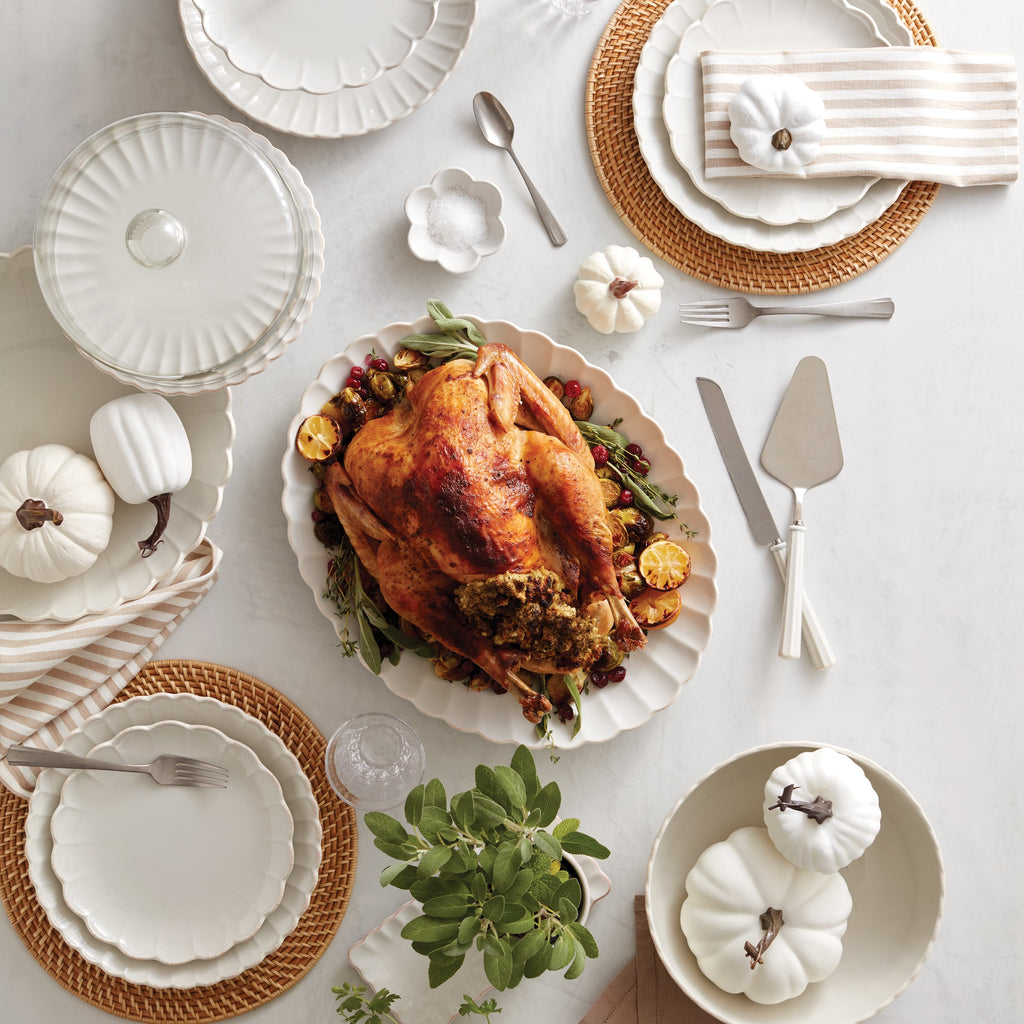 French Perle Scallop 12-Piece Dinnerware Set