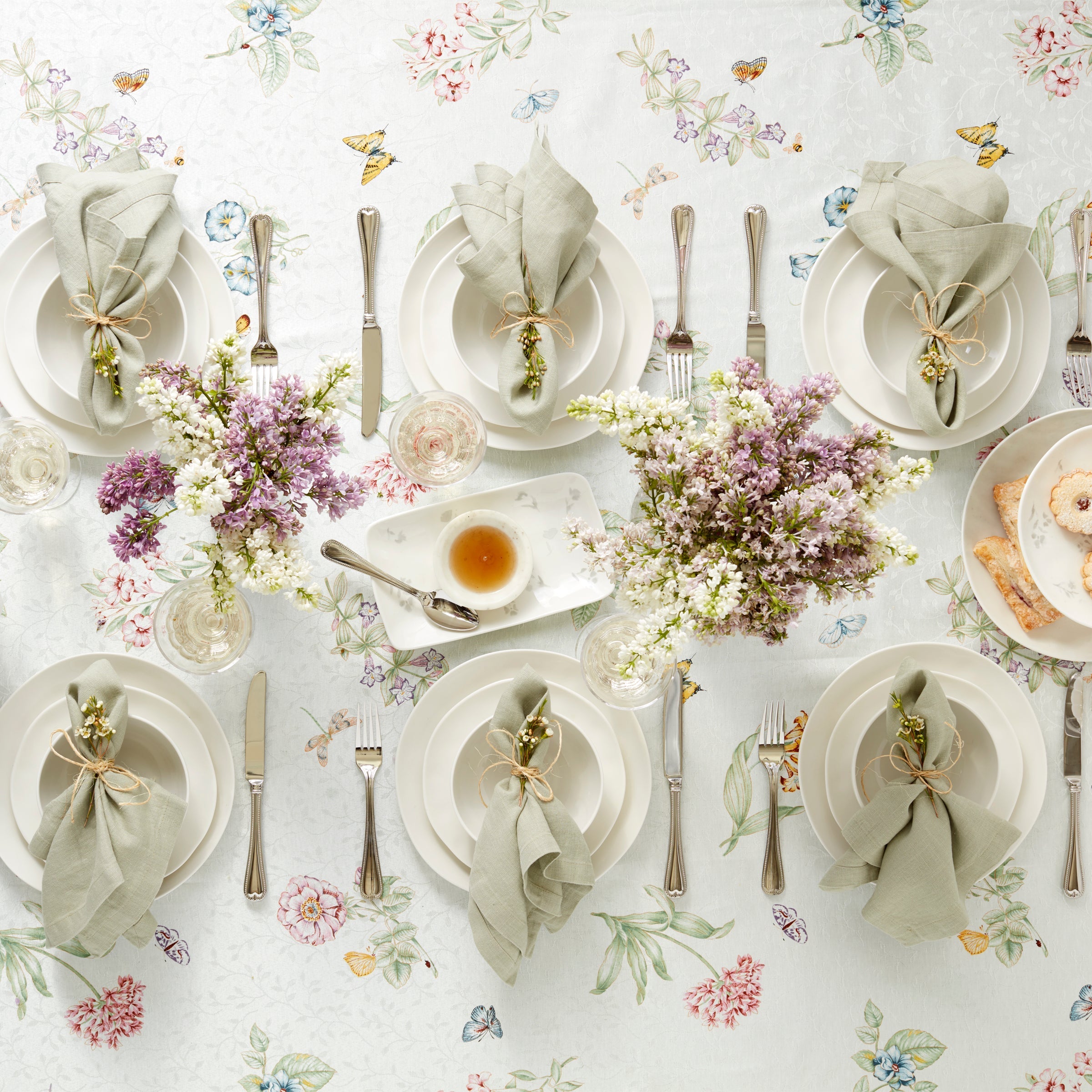 "Bay Colors 12-Piece Dinnerware Set, White"
