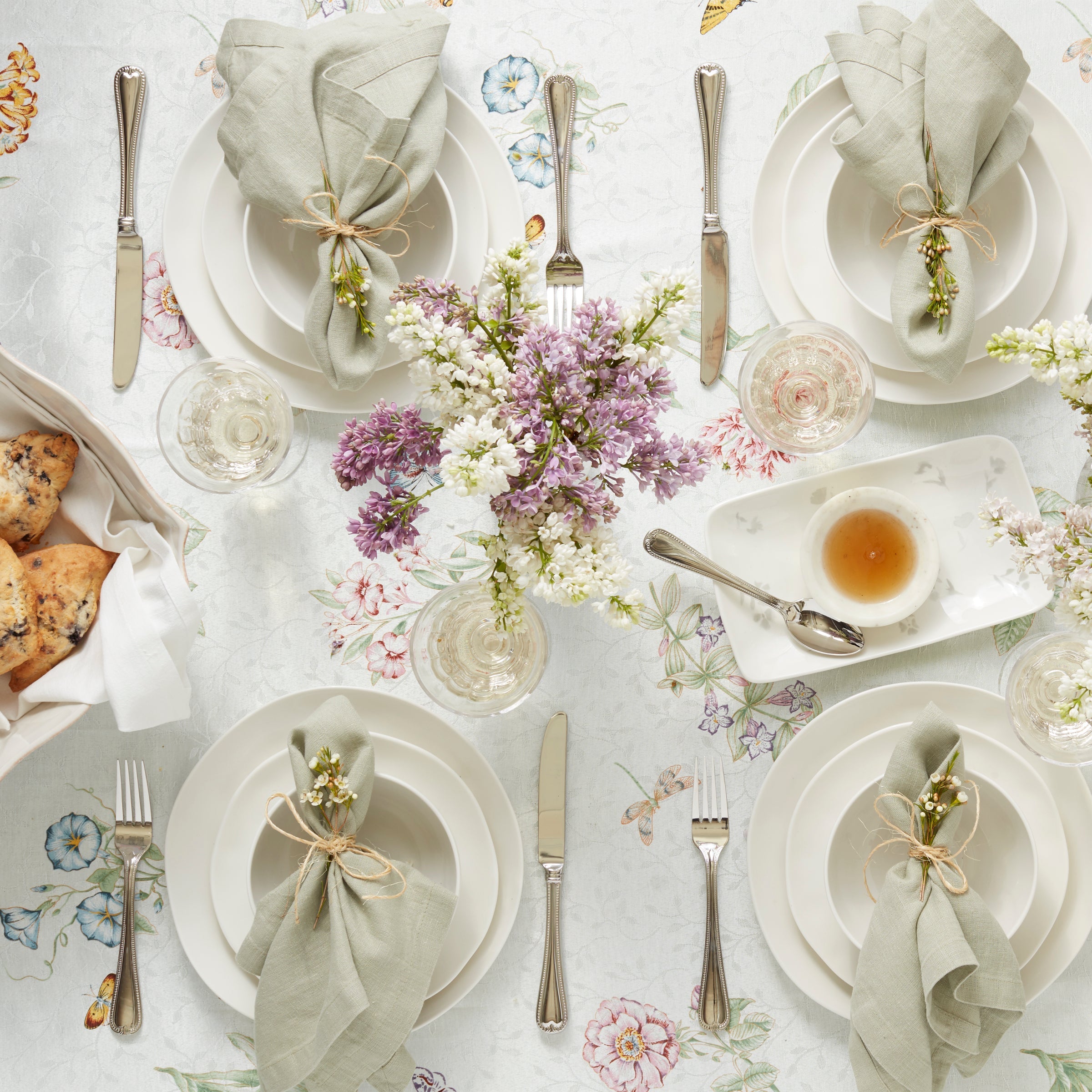 "Bay Colors 12-Piece Dinnerware Set, White"