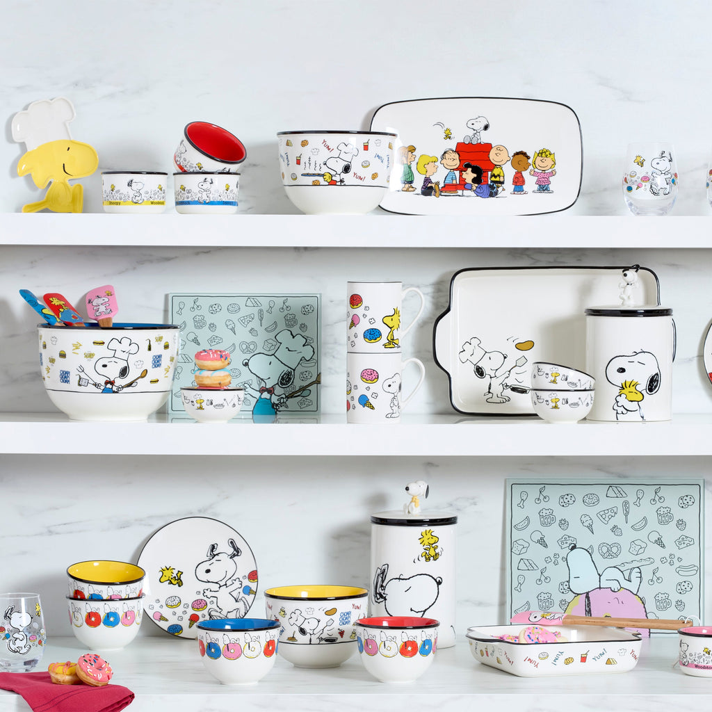 Chef Snoopy 12-Piece Dessert Set