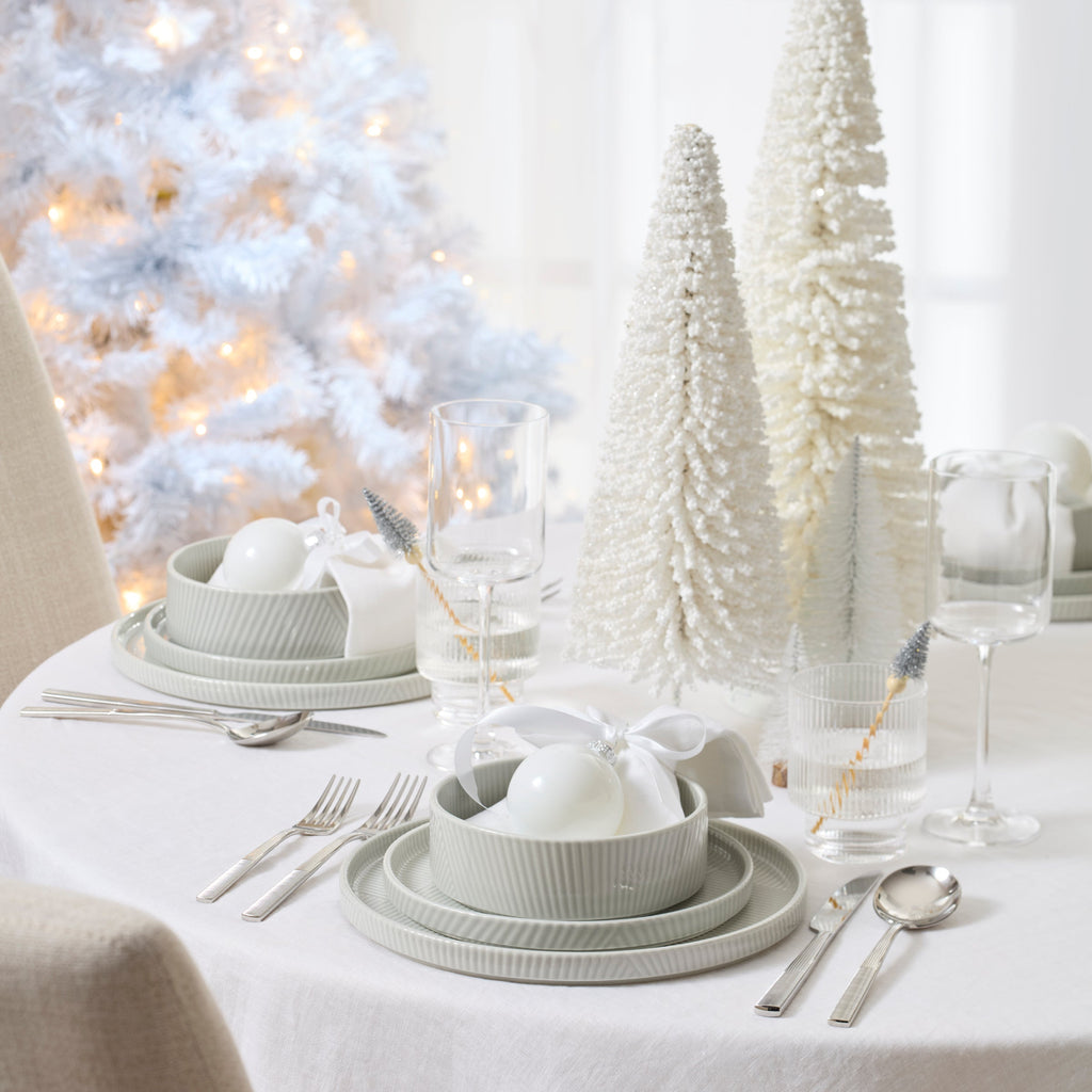 Modulus Vapor 16-Piece Dinnerware Set